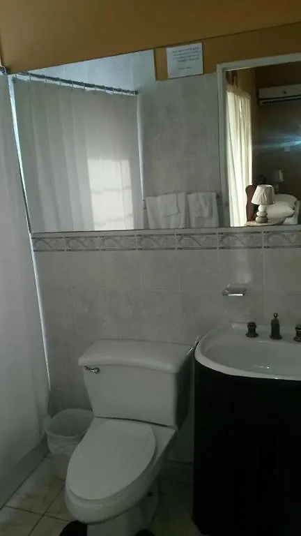 מונטגו ביי Pinnacle View Estate Micaila Villa ג'מייקה